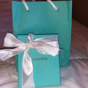 Return to Tiffany mini double heart tag pendant